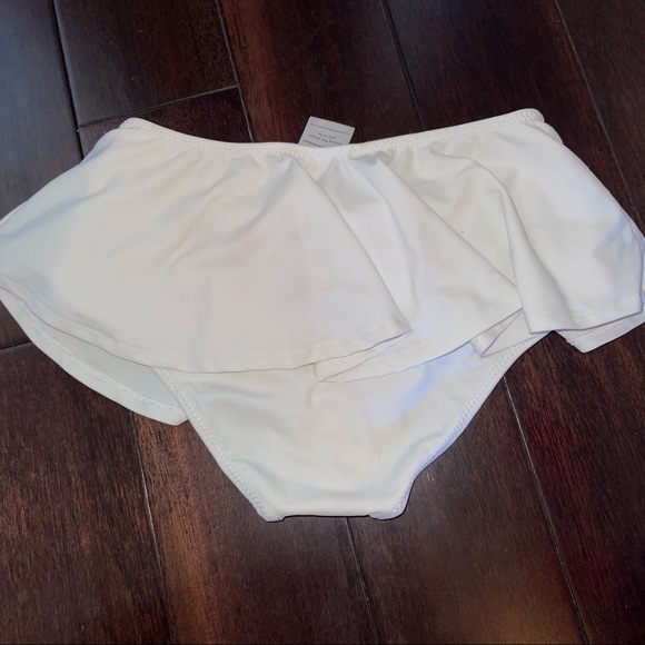 White bikini bottoms with skirt - Picture 2 of 4